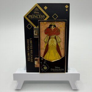 Disney Pin - Snow White - Ultimate Princess Collection Designer Doll Collection